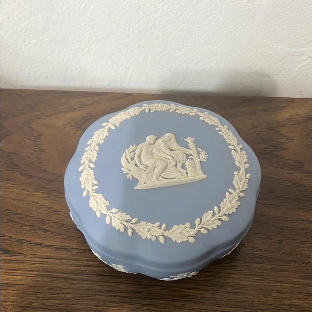 Elegant Wedgwood Blue Decorative Box with Cream Details